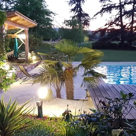 Bed & Breakfast Chateau De Grandmont D'hotes Blace